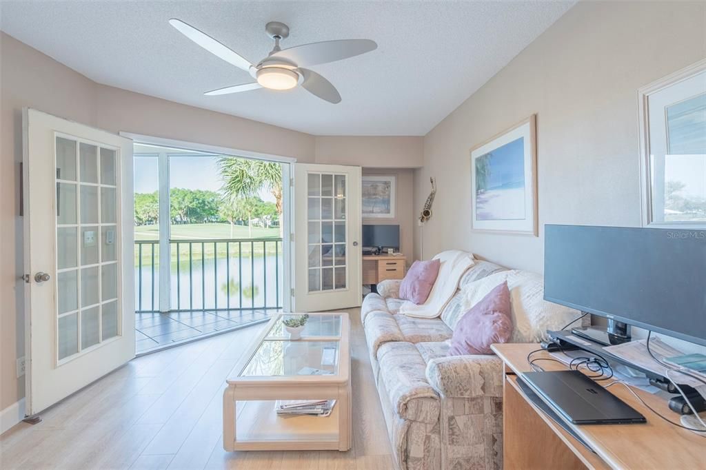 En Venta: $265,000 (3 camas, 2 baños, 1498 Pies cuadrados)