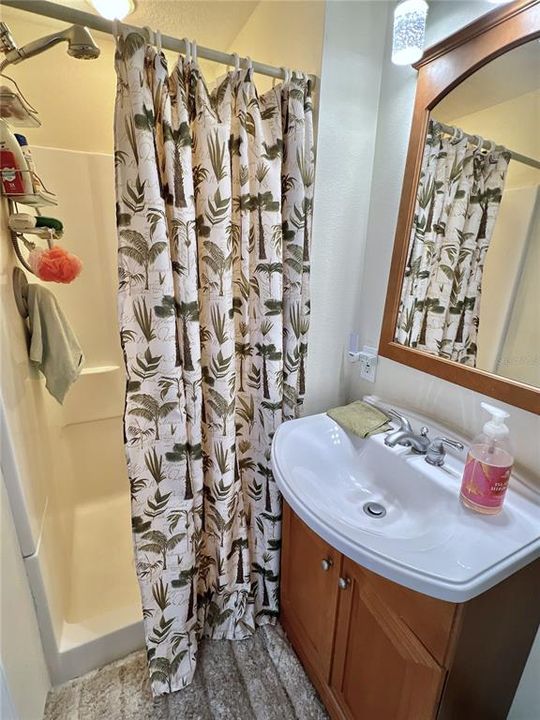 Activo con contrato: $130,000 (2 camas, 2 baños, 960 Pies cuadrados)