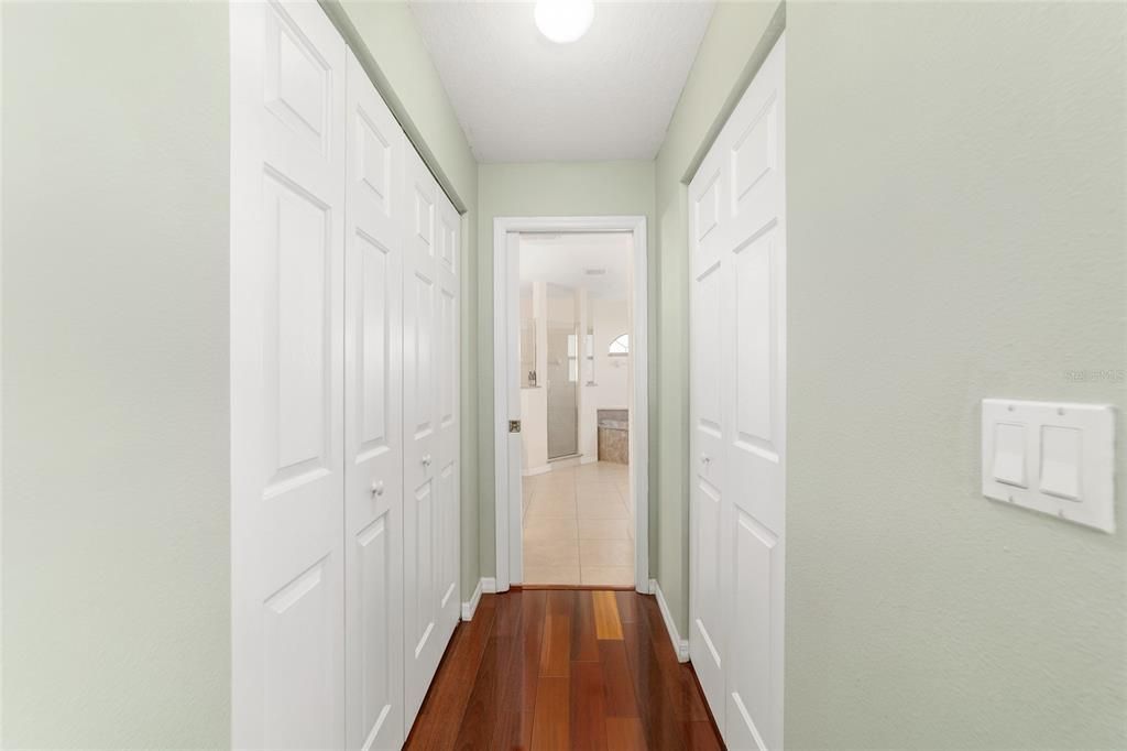 На продажу: $569,000 (5 спален, 3 ванн, 2737 Квадратных фут)