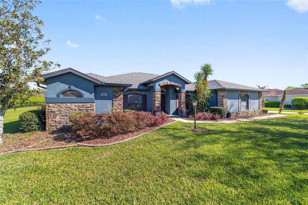 На продажу: $569,000 (5 спален, 3 ванн, 2737 Квадратных фут)