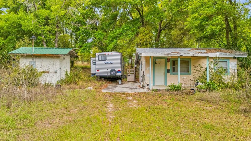 En Venta: $950,000 (3.86 acres)