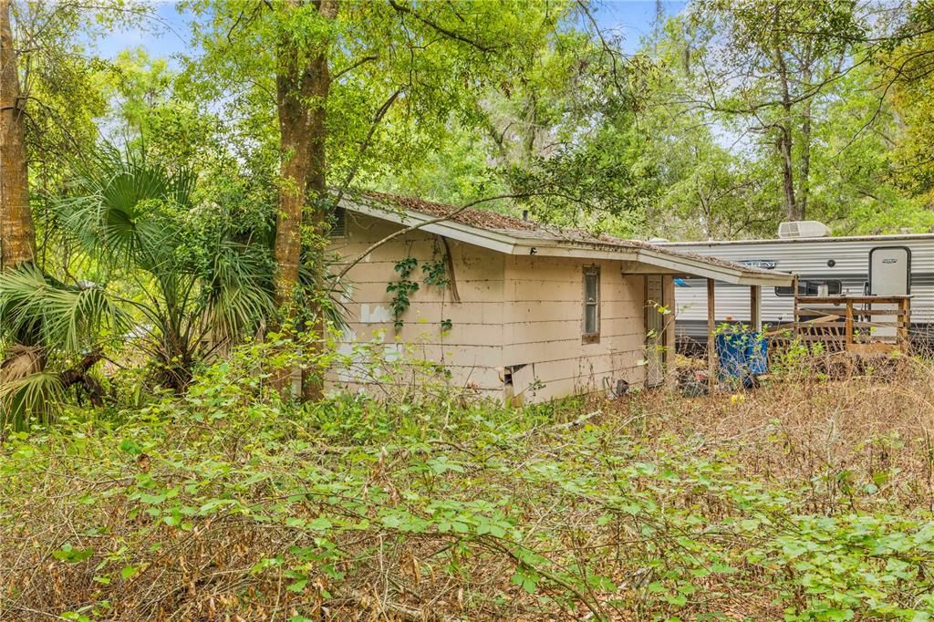 En Venta: $950,000 (3.86 acres)