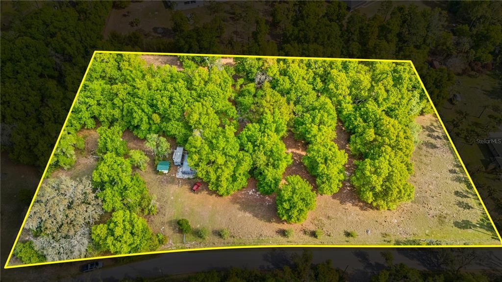 En Venta: $950,000 (3.86 acres)