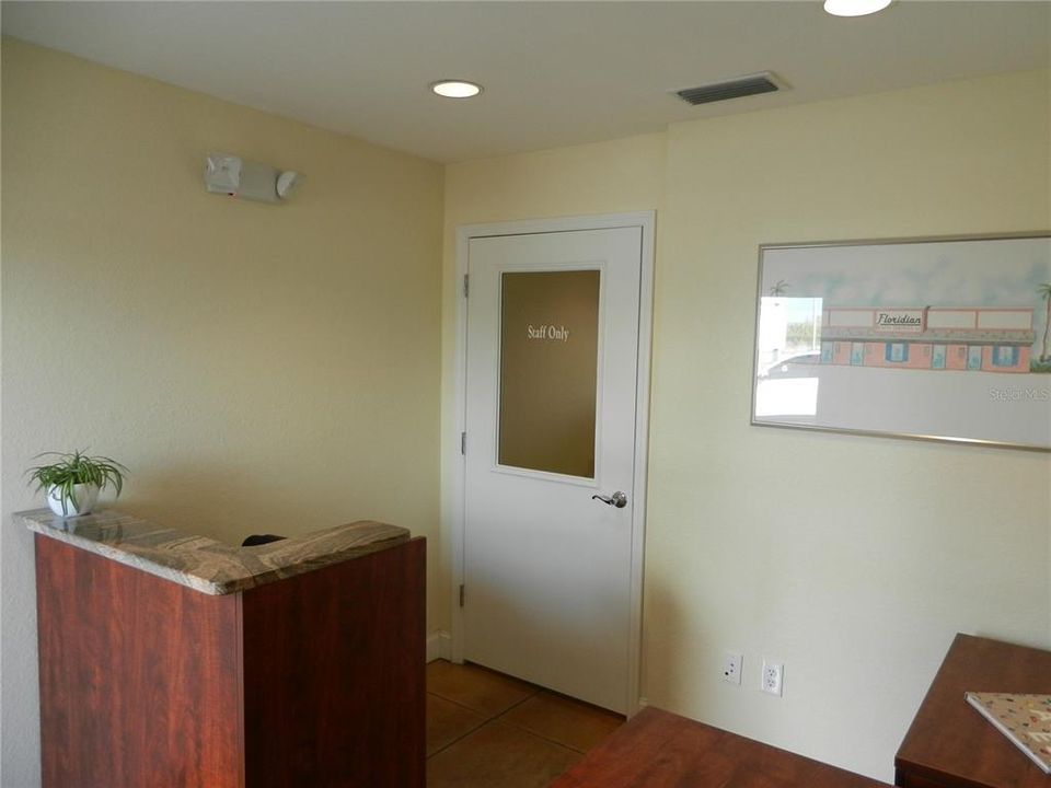 Active With Contract: $499,000 (0 beds, 0 baths, 1950 Square Feet)