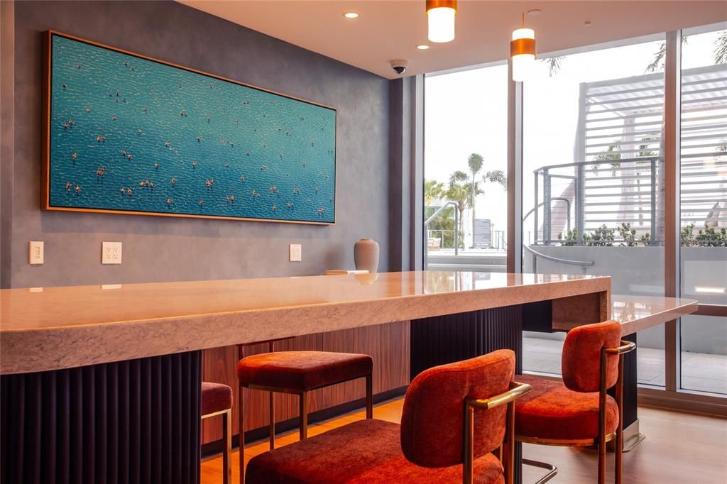 Active With Contract: $8,250 (3 beds, 3 baths, 1948 Square Feet)