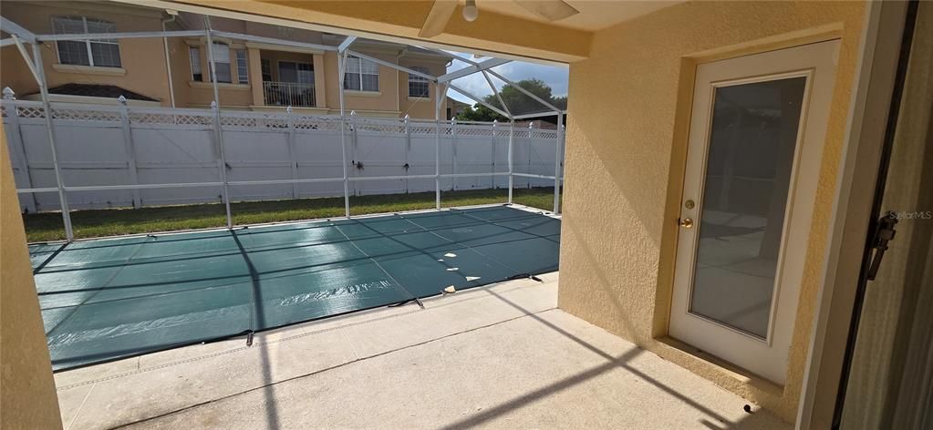 Activo con contrato: $285,000 (5 camas, 3 baños, 1790 Pies cuadrados)