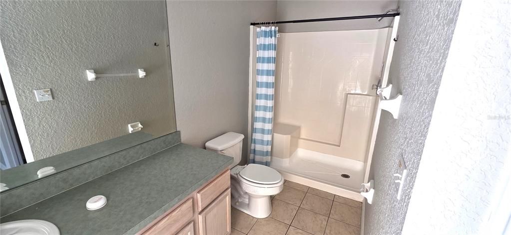 Activo con contrato: $285,000 (5 camas, 3 baños, 1790 Pies cuadrados)
