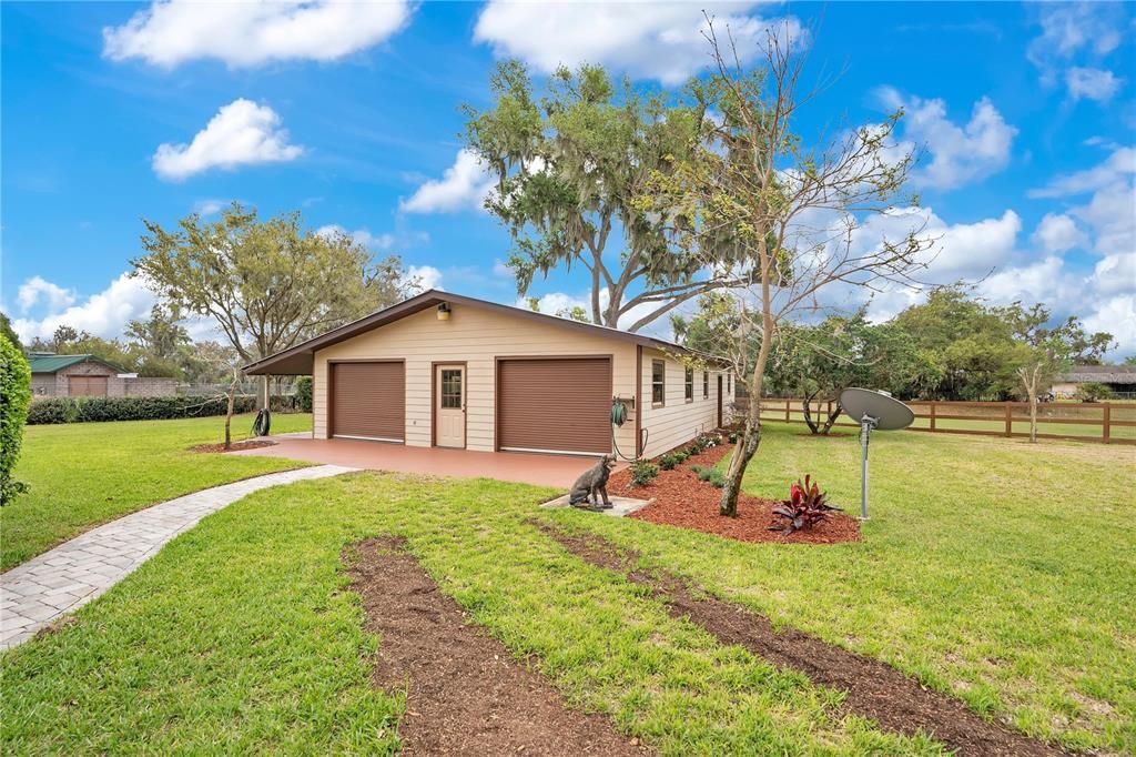 For Sale: $749,000 (4 beds, 2 baths, 2928 Square Feet)