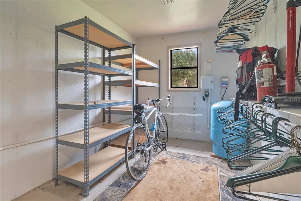 For Sale: $749,000 (4 beds, 2 baths, 2928 Square Feet)