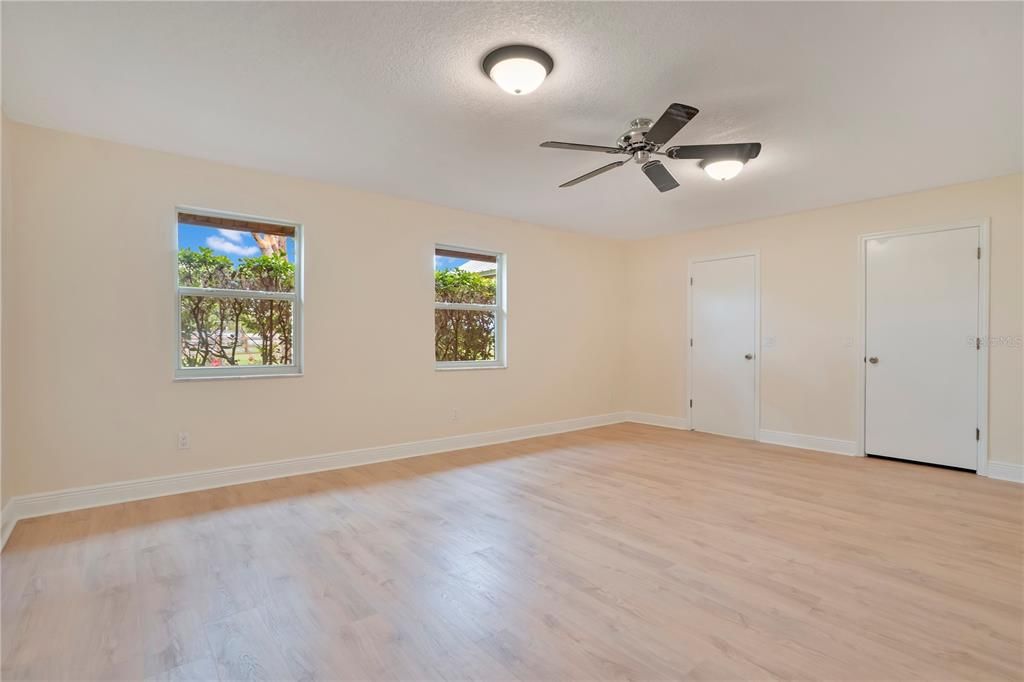 For Sale: $749,000 (4 beds, 2 baths, 2928 Square Feet)