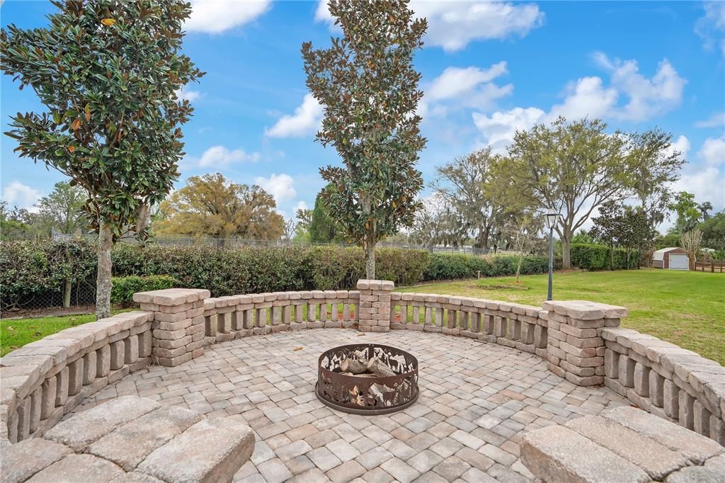 For Sale: $749,000 (4 beds, 2 baths, 2928 Square Feet)