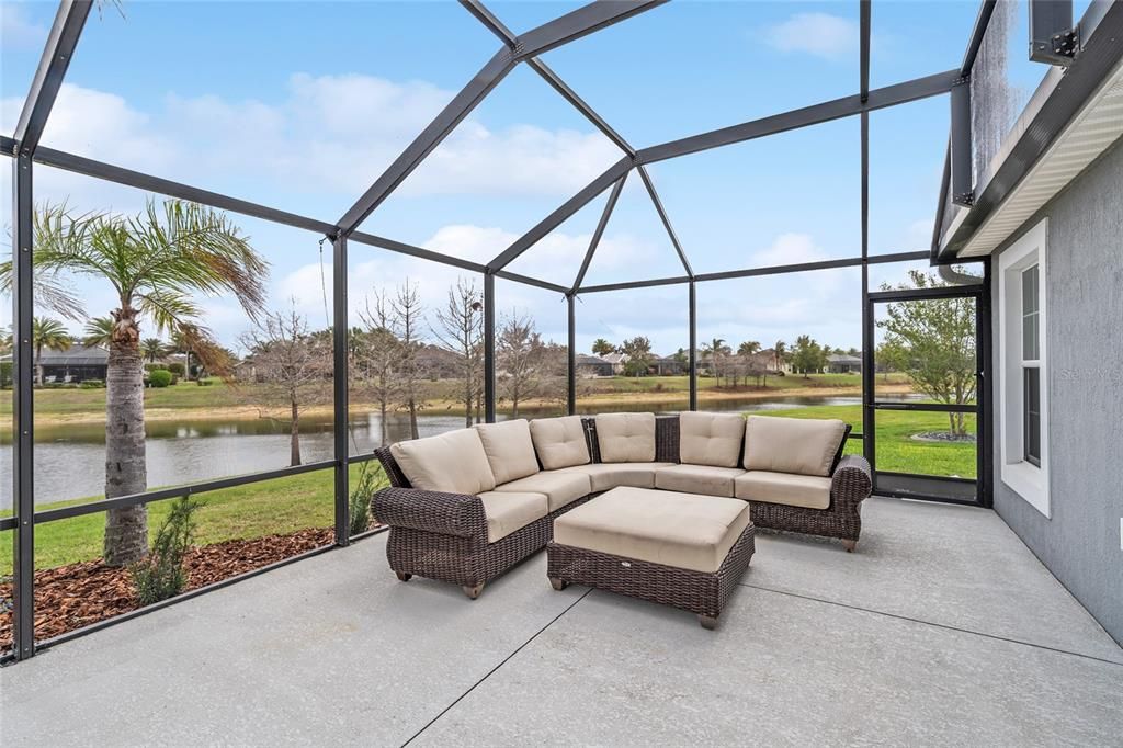 Activo con contrato: $724,900 (3 camas, 2 baños, 1958 Pies cuadrados)