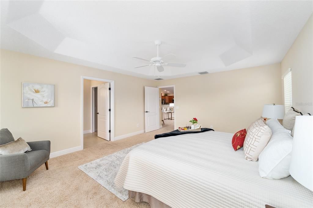 Activo con contrato: $724,900 (3 camas, 2 baños, 1958 Pies cuadrados)