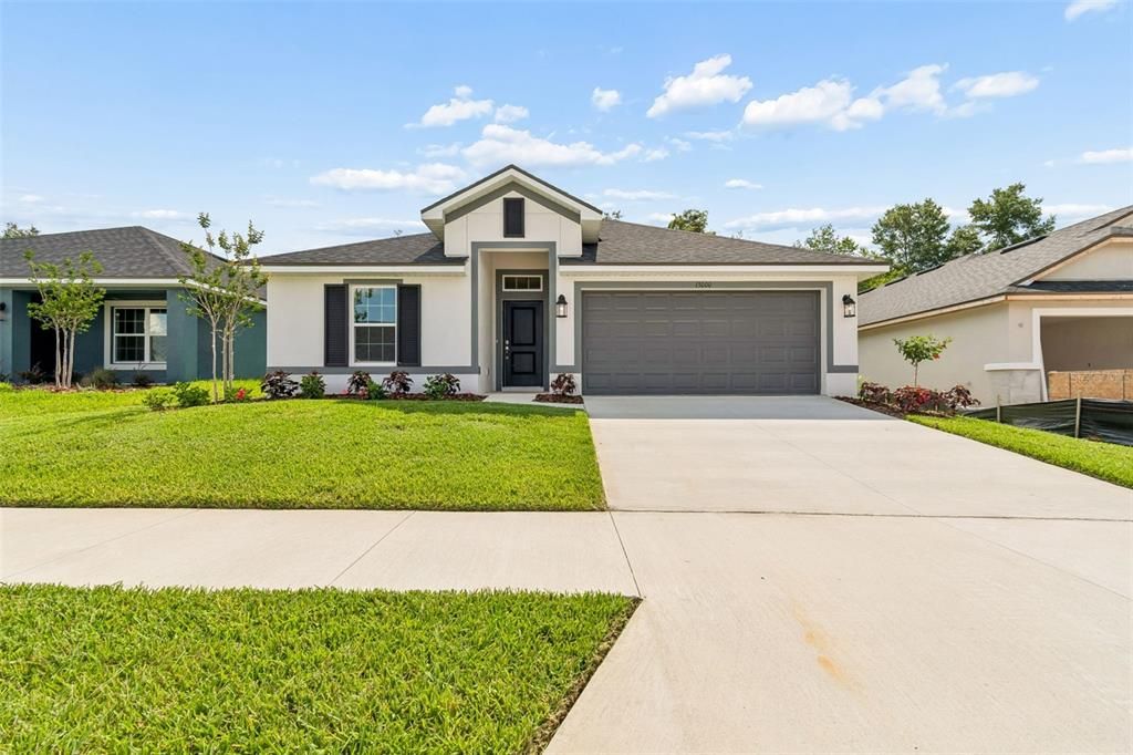Active With Contract: $321,100 (3 beds, 2 baths, 1512 Square Feet)