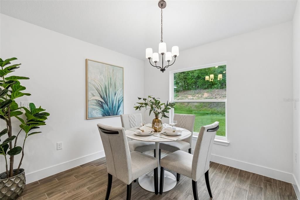 Active With Contract: $321,100 (3 beds, 2 baths, 1512 Square Feet)