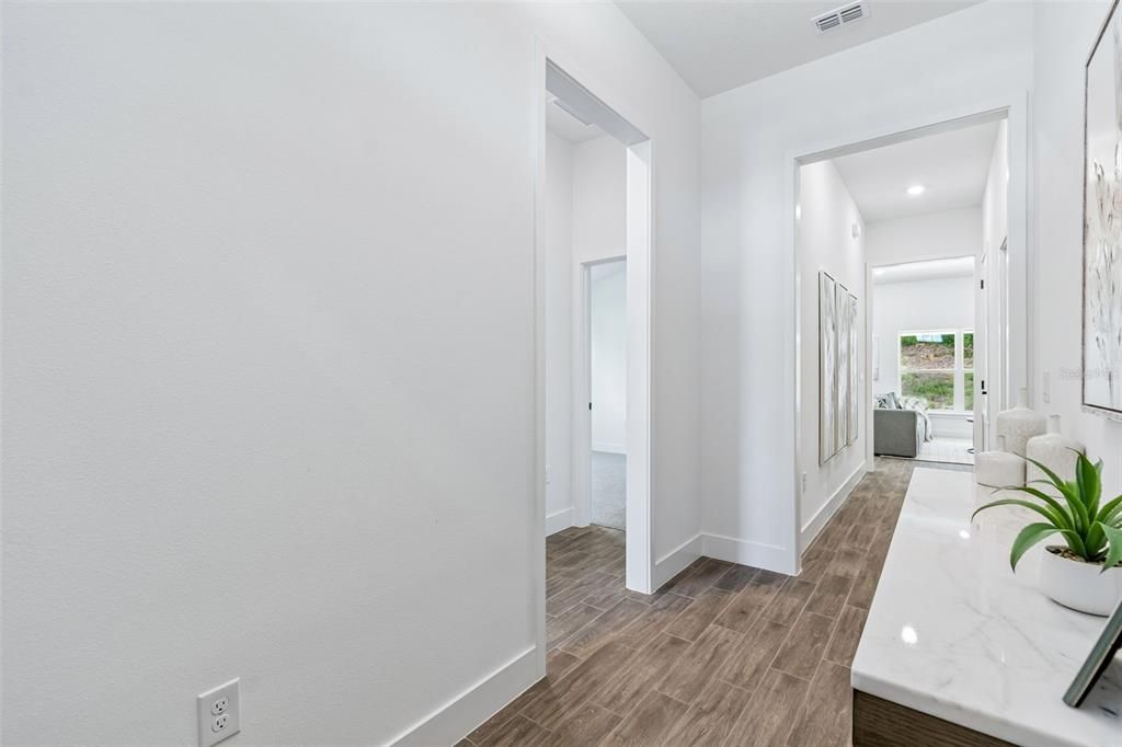 Active With Contract: $321,100 (3 beds, 2 baths, 1512 Square Feet)