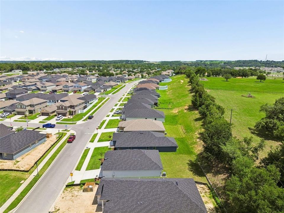 Active With Contract: $321,100 (3 beds, 2 baths, 1512 Square Feet)