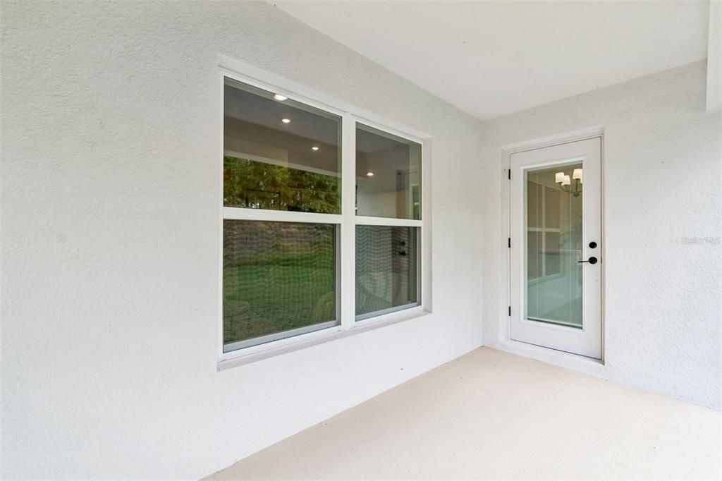 Active With Contract: $321,100 (3 beds, 2 baths, 1512 Square Feet)
