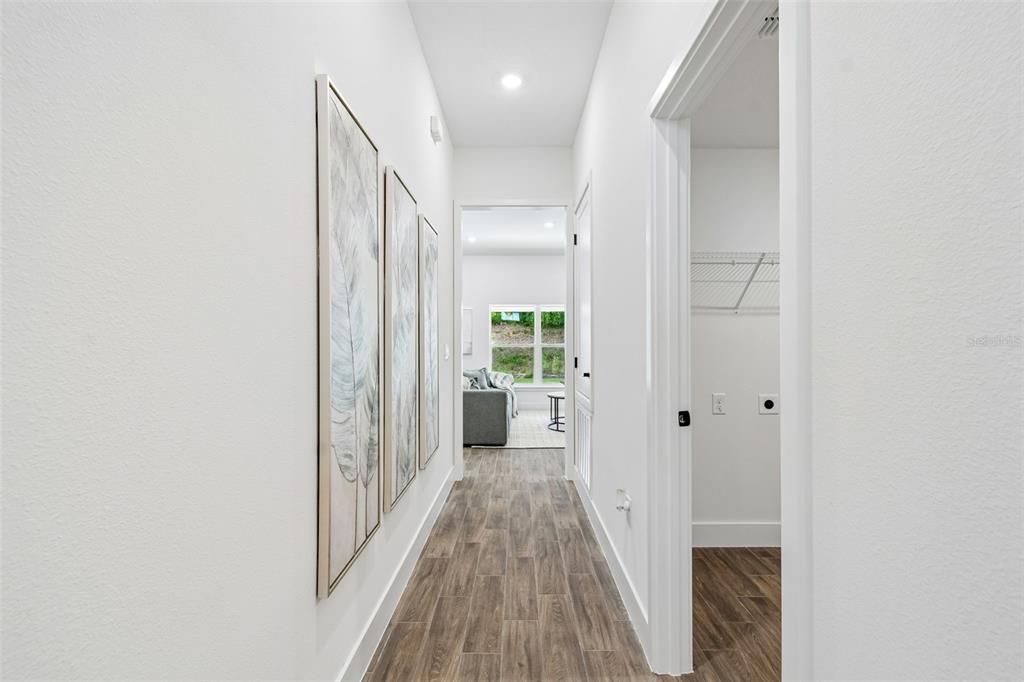 Active With Contract: $321,100 (3 beds, 2 baths, 1512 Square Feet)