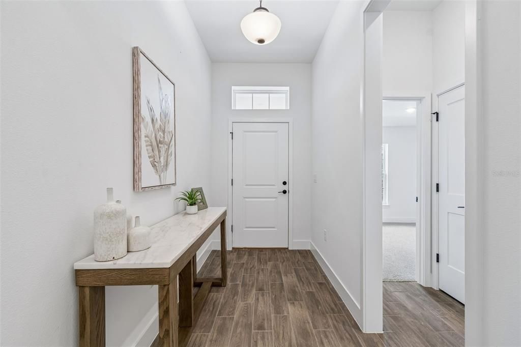 Active With Contract: $321,100 (3 beds, 2 baths, 1512 Square Feet)