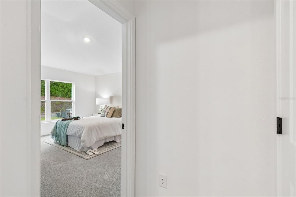 Active With Contract: $321,100 (3 beds, 2 baths, 1512 Square Feet)
