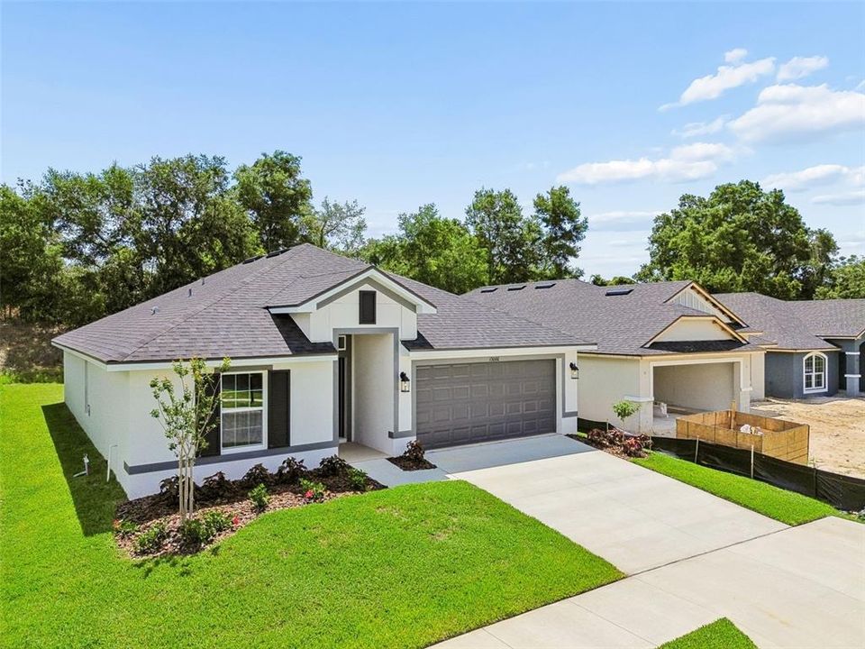 Active With Contract: $321,100 (3 beds, 2 baths, 1512 Square Feet)