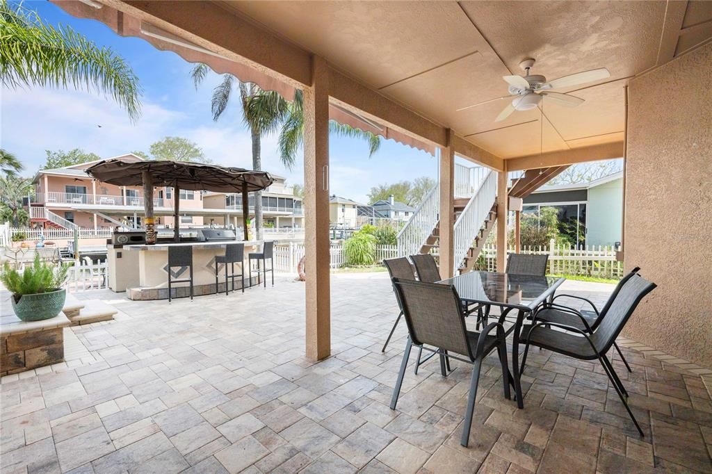 For Sale: $599,900 (3 beds, 2 baths, 1630 Square Feet)