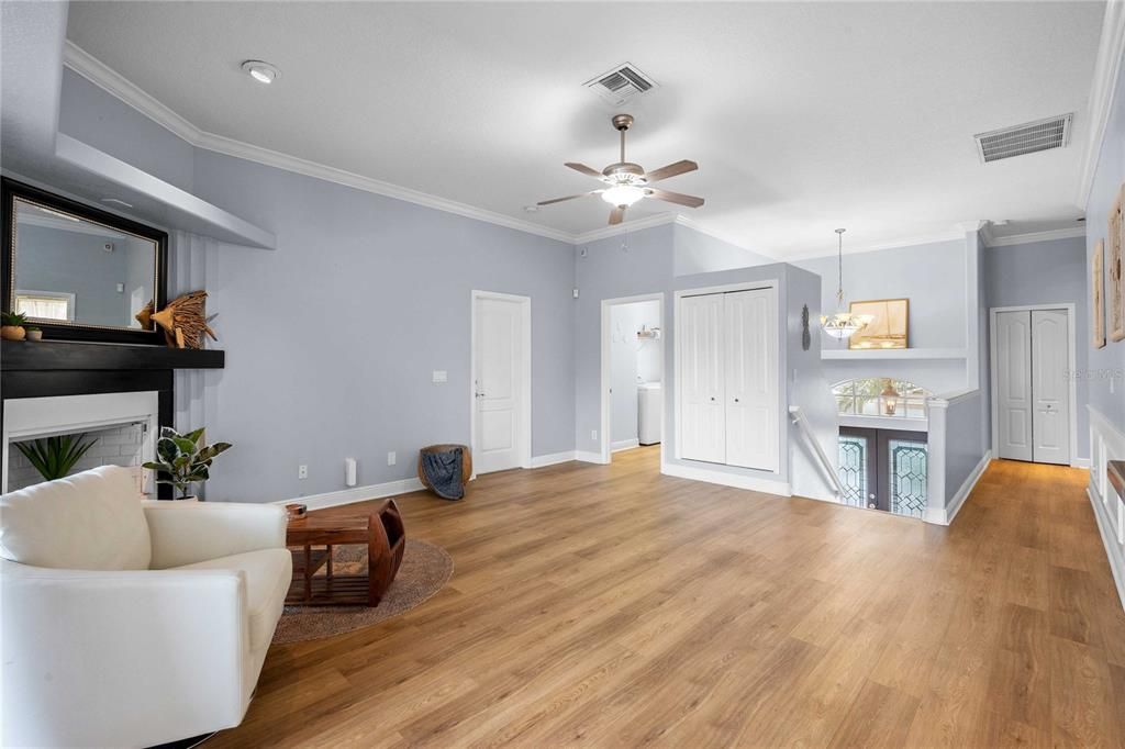 For Sale: $599,900 (3 beds, 2 baths, 1630 Square Feet)
