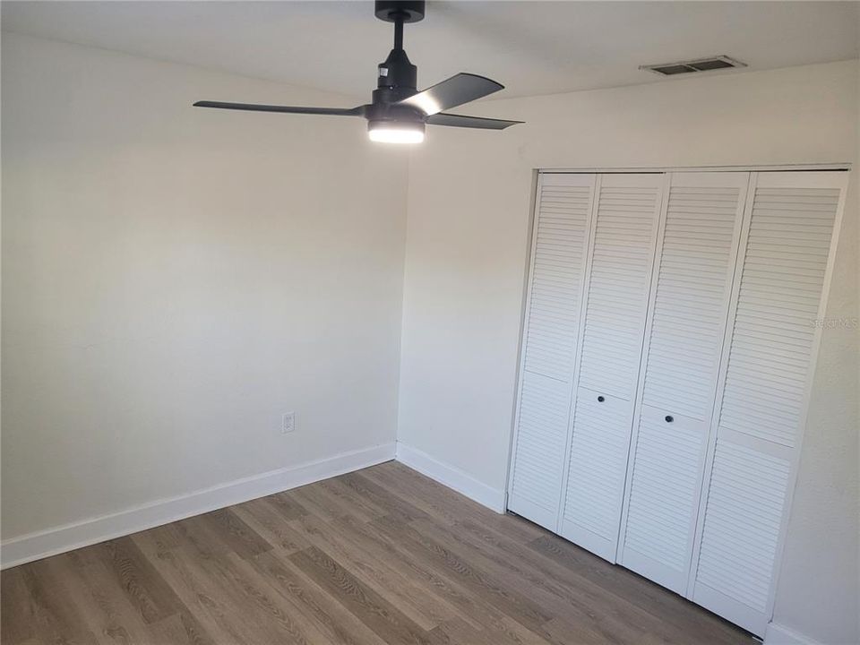 For Rent: $1,600 (2 beds, 1 baths, 698 Square Feet)