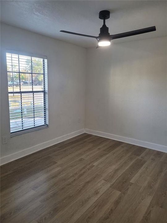 For Rent: $1,600 (2 beds, 1 baths, 698 Square Feet)