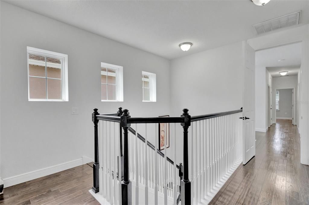 En Venta: $582,995 (4 camas, 2 baños, 2077 Pies cuadrados)