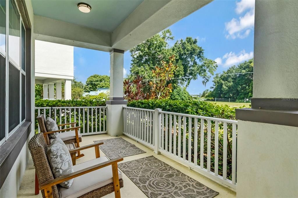 En Venta: $582,995 (4 camas, 2 baños, 2077 Pies cuadrados)