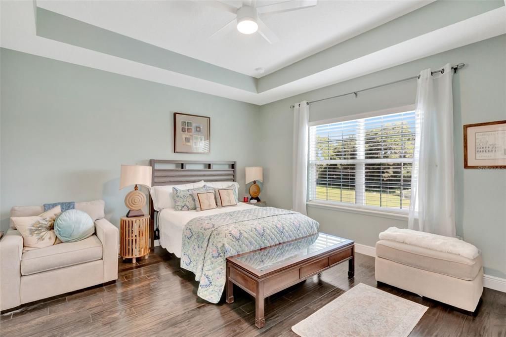 En Venta: $582,995 (4 camas, 2 baños, 2077 Pies cuadrados)