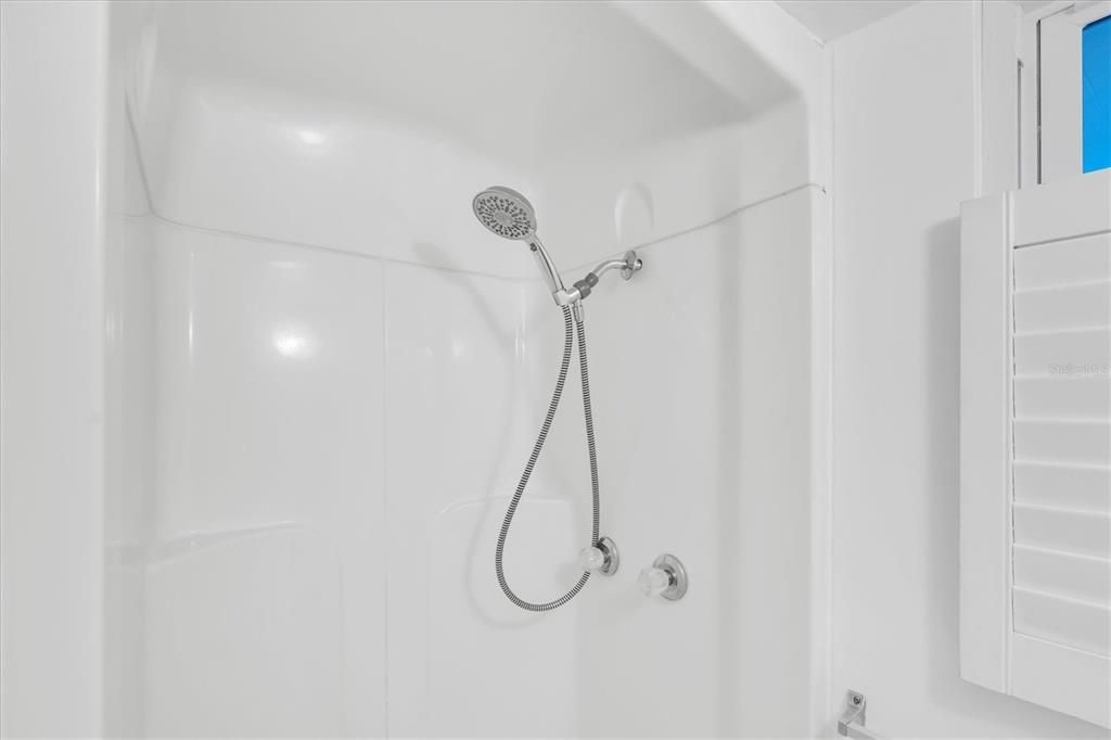 На продажу: $75,000 (2 спален, 1 ванн, 508 Квадратных фут)