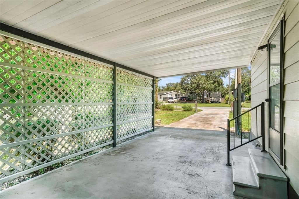 En Venta: $165,000 (3 camas, 2 baños, 1307 Pies cuadrados)