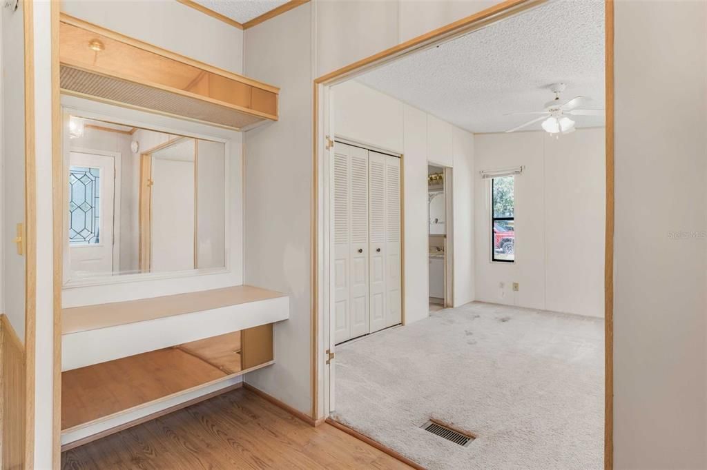 En Venta: $165,000 (3 camas, 2 baños, 1307 Pies cuadrados)