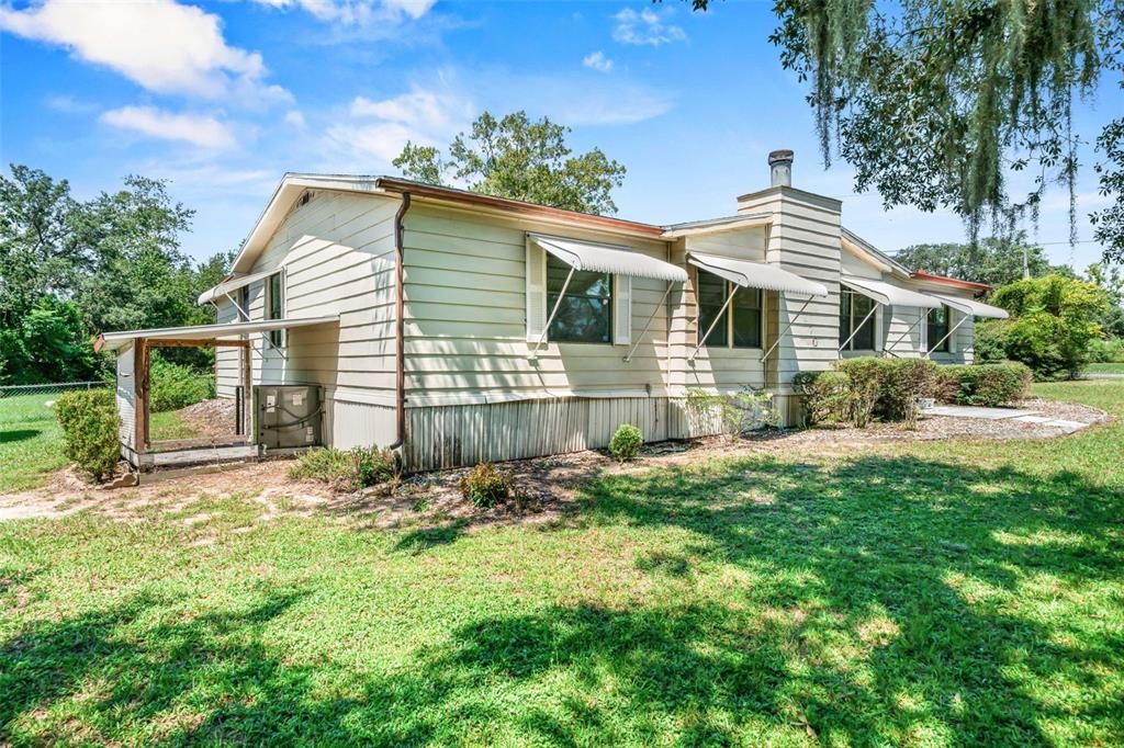 En Venta: $165,000 (3 camas, 2 baños, 1307 Pies cuadrados)