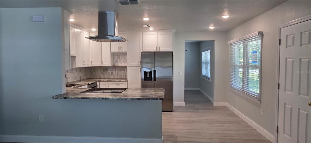 Activo con contrato: $262,500 (4 camas, 2 baños, 1500 Pies cuadrados)
