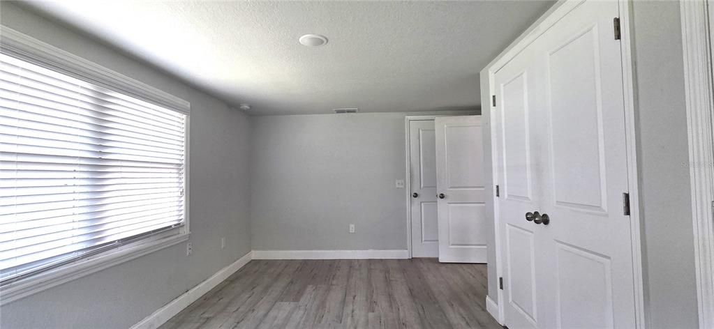 Activo con contrato: $262,500 (4 camas, 2 baños, 1500 Pies cuadrados)
