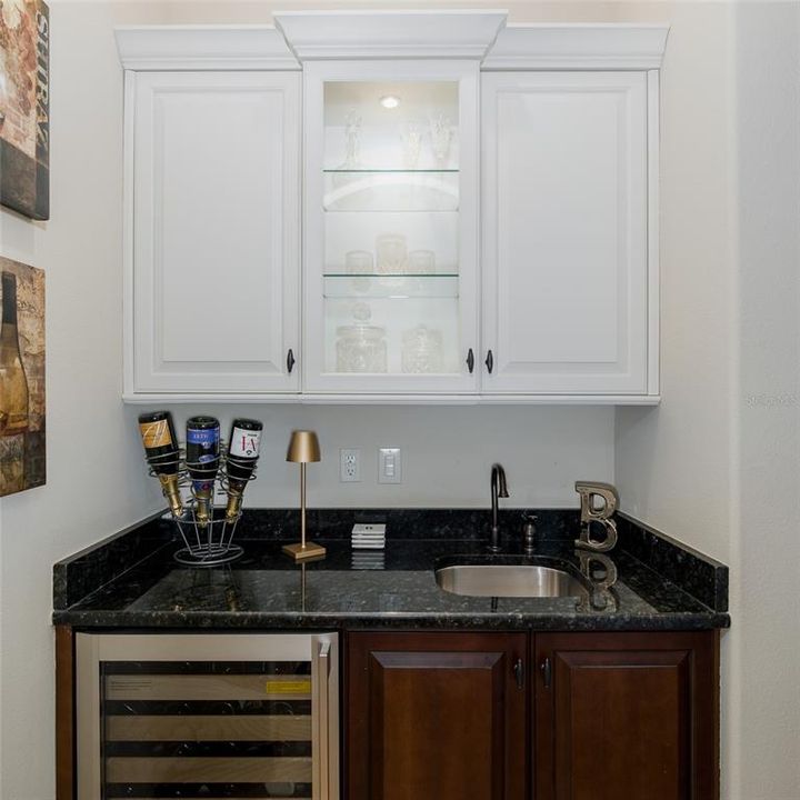 For Sale: $1,395,000 (4 beds, 4 baths, 4173 Square Feet)
