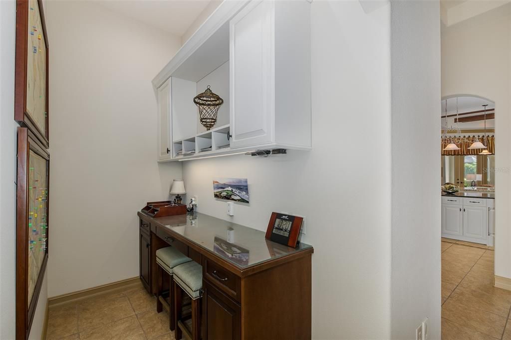 For Sale: $1,395,000 (4 beds, 4 baths, 4173 Square Feet)