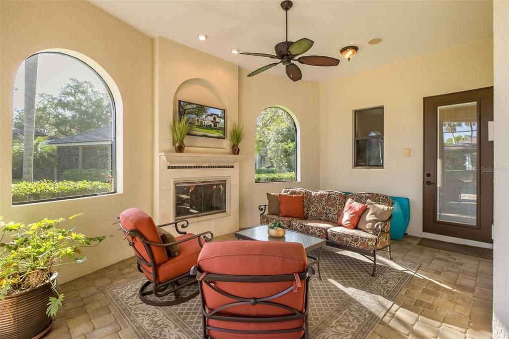 For Sale: $1,395,000 (4 beds, 4 baths, 4173 Square Feet)