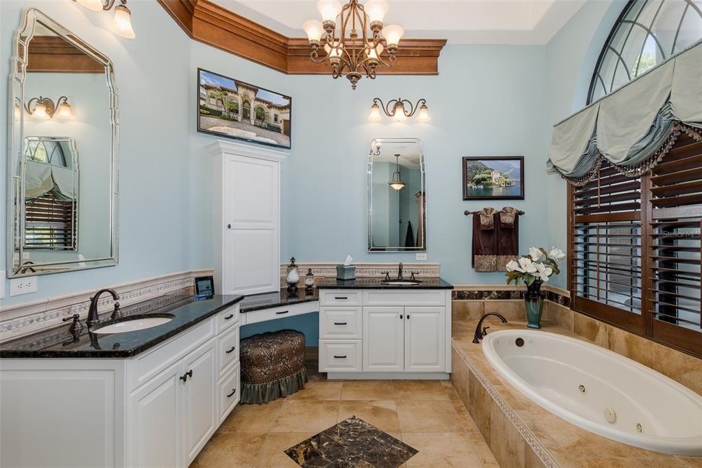 For Sale: $1,395,000 (4 beds, 4 baths, 4173 Square Feet)