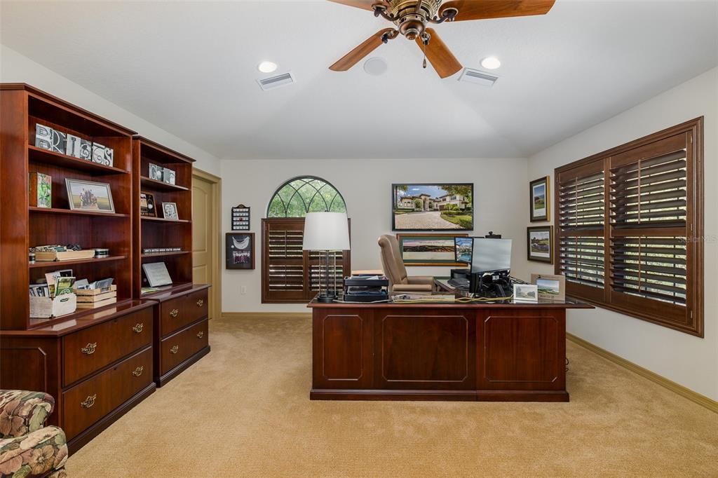 For Sale: $1,395,000 (4 beds, 4 baths, 4173 Square Feet)