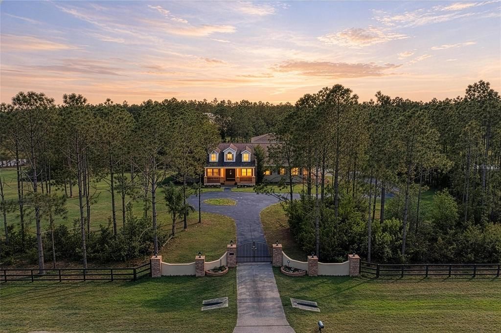 For Sale: $1,590,000 (7 beds, 5 baths, 5250 Square Feet)