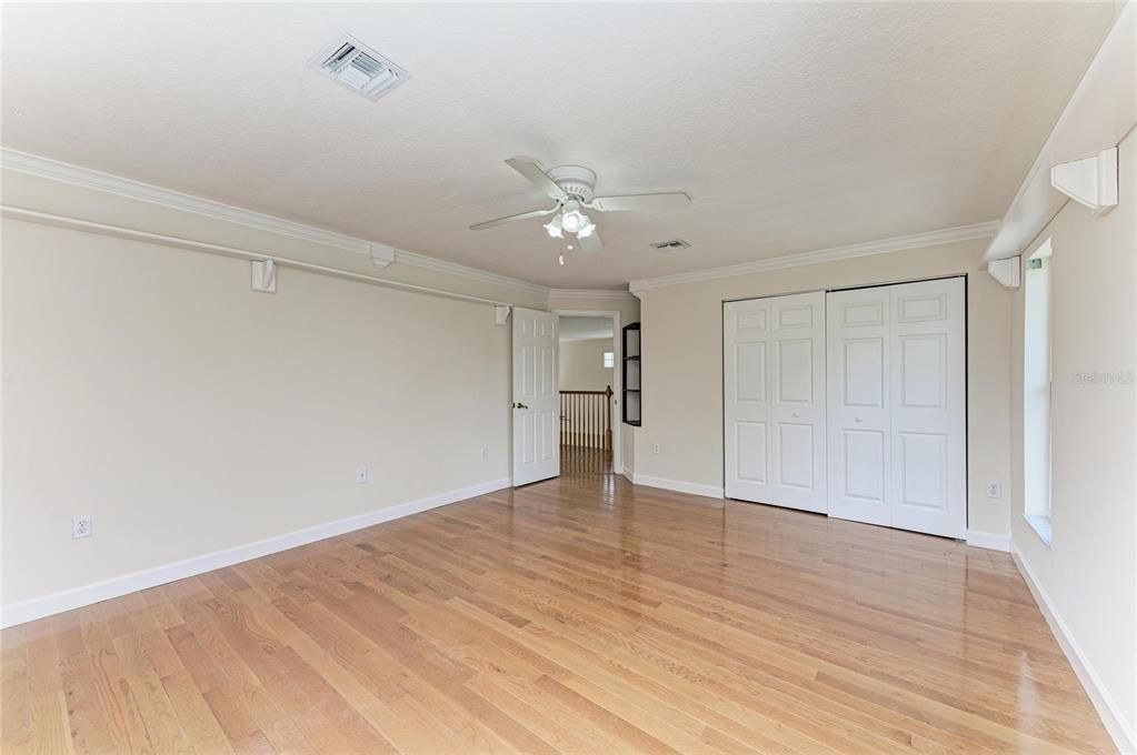For Sale: $1,590,000 (7 beds, 5 baths, 5250 Square Feet)