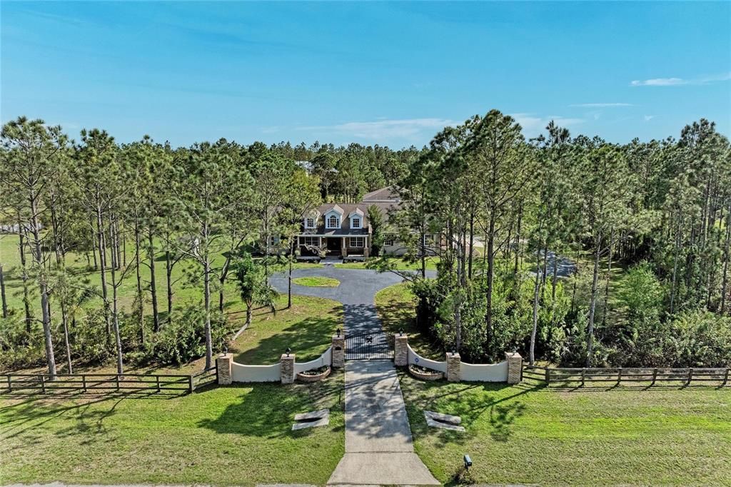 For Sale: $1,590,000 (7 beds, 5 baths, 5250 Square Feet)