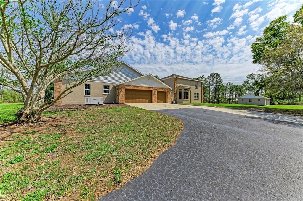 For Sale: $1,590,000 (7 beds, 5 baths, 5250 Square Feet)