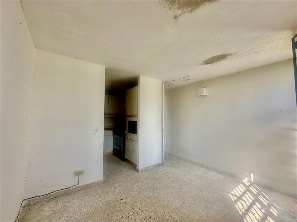 На продажу: $169,000 (3 спален, 3 ванн, 0 Квадратных фут)