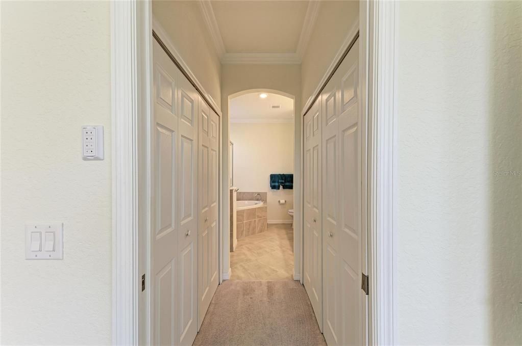 Под контрактом: $340,000 (2 спален, 2 ванн, 1568 Квадратных фут)